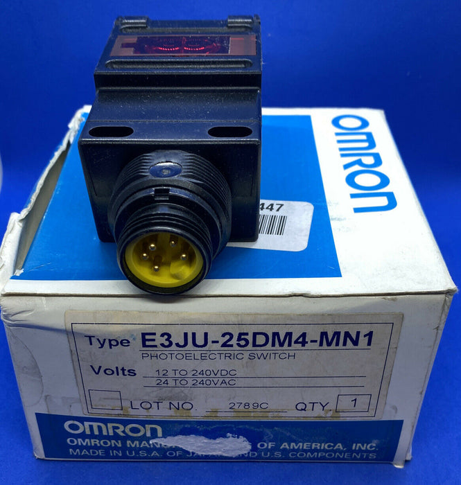 Omron E3ju-25dm4-mn1 Photoelectric Switch