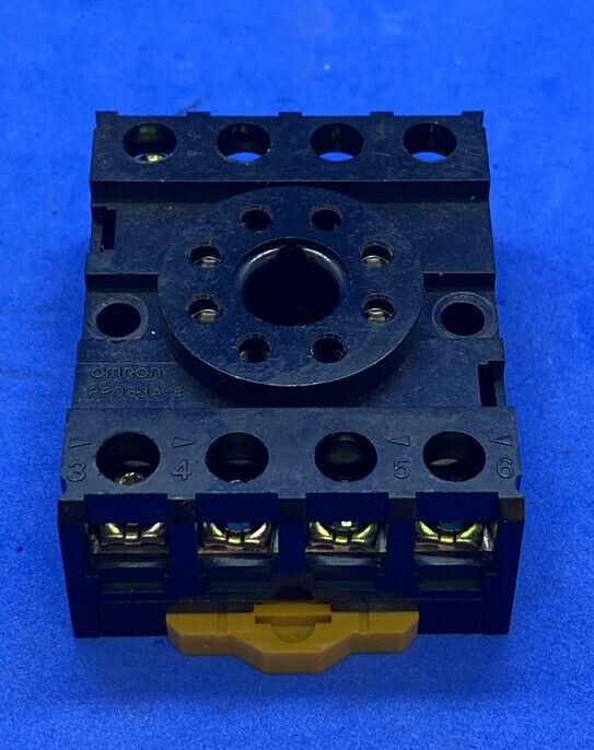 Omron Pf083a-E Relay Socket,Finger Safe,Octal,8 Pin,10A