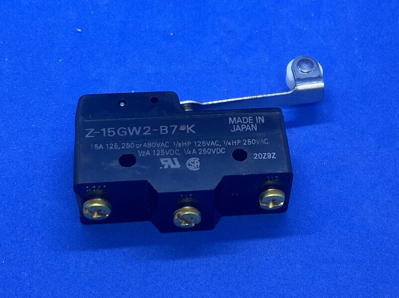 Interruptor de presión Omron Z-15GW2-B7-K, 15 A, SPDT, palanca con rodillo articulado
