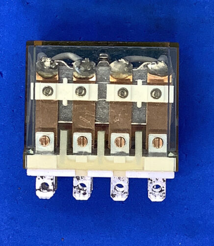 IDEC RH4B-U Relay AC120V 50/60Hz 51901C