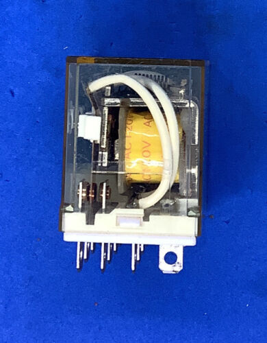 IDEC RH4B-U Relay AC120V 50/60Hz 51901C