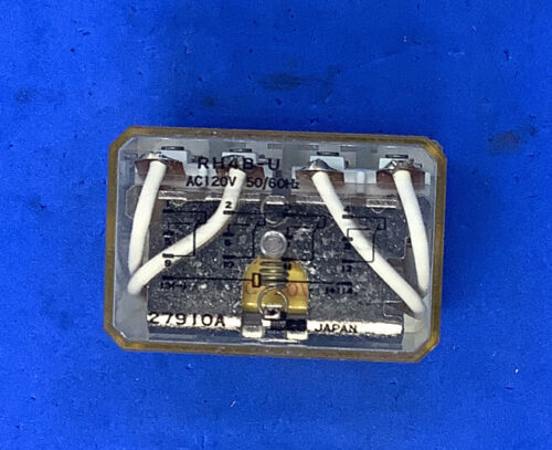 IDEC RH4B-U Relay AC120V 50/60Hz 51901C