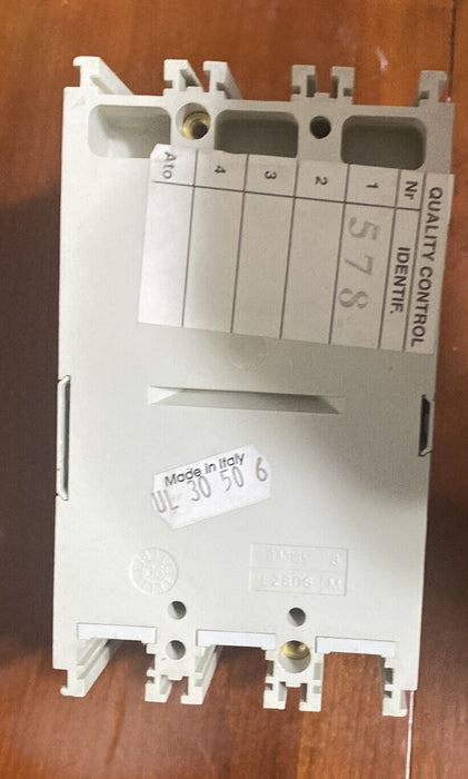 ABB SACE TMAX 11N 1SDA061802R1 CIRCUIT BREAKER T1N030TL