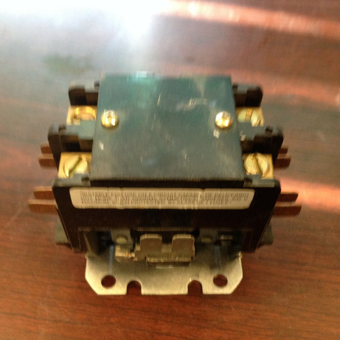 TC TCDP302, TWO POLE DEFINITE PURPOSE CONTACTOR RELAY