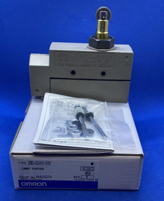 Omron Ze-Q22-2S Limit Switch, Plunger, Roller, Spdt, 15A @ 480V Ac