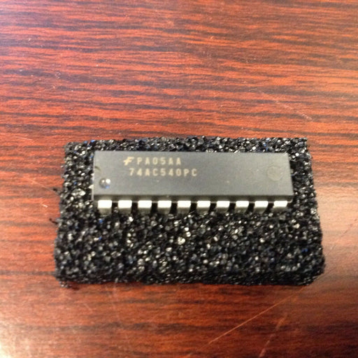1 piece - 74AC540PC NS Integrated Circuit, Inverter 8-Input, DIP20 - EcoTech Solutions Inc.